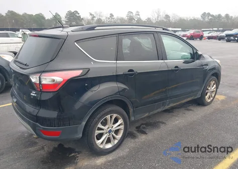 2017 Ford Escape Se z USA, uszkodzony, nr VIN 1FMCU9GD9HUB83137